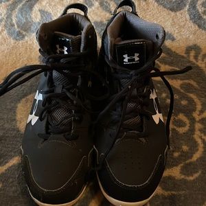 Under Armour men’s shoes Sz 8.5